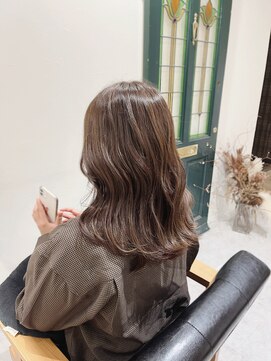 リーシュ(Re:sh) アッシュベージュ/透明感/艶感