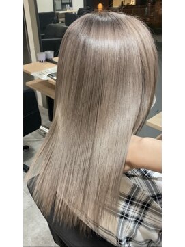 ラフ 難波店(LAFF) #黒髪#ボブルフ#ネビージュ#小顔#ワンレン