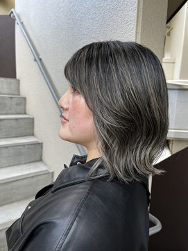 ロエ(loe) 地毛をベースに育てるハイライト！