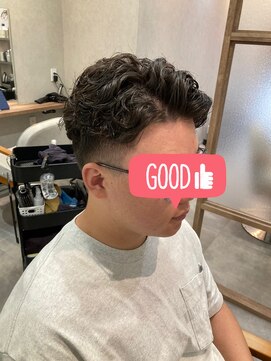 ロミバイリー(Romi by Lyee) 濡れ髪でクールに○メンズパーマ