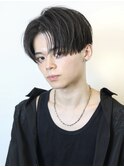 黒髪ナチュラルセンターパート