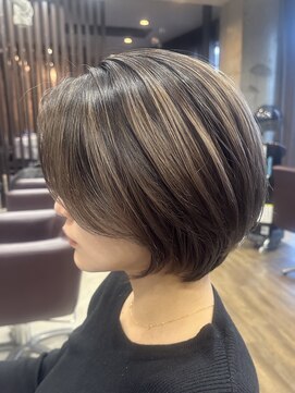 アート ミュゼ(a-to.musee) ショートボブ/バレイヤージュ