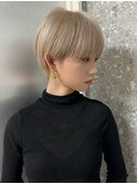 ハイトーンカラー外国人風ボブ切りっぱなし外ハネナチュラルボブ
