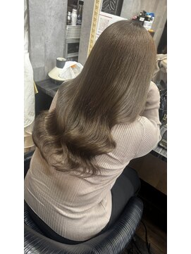 カットツー(Cut2) 韓国ヘアオリーブベージュケアブリーチダブルカラー