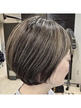 アンジュールクレア(UN JOUR CREA) ボブ