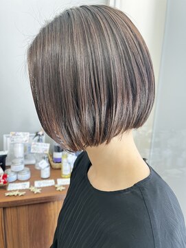 ハイレート ウニクス川越店(Hairate) ［imada］切りっぱなしボブ
