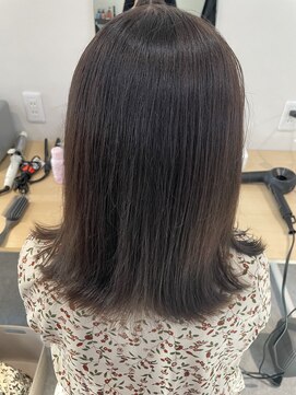 エル(Ele’) シルバーアッシュ×美髪トリートメント