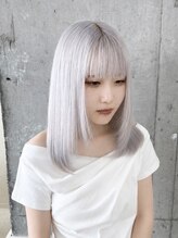 ルル 大宮駅東口(LULU)&nbsp;【ホワイトシルバー×レイヤー】