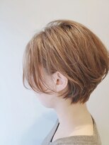 リーシュ(Re:sh)&nbsp;えりあしスッキリ耳かけハンサムショートヘア