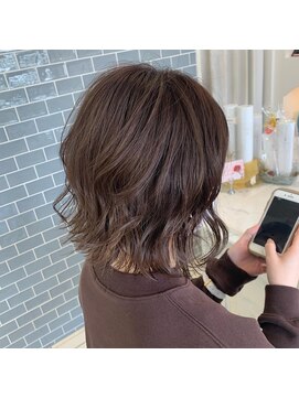 カシェ マエノヘタ(Cashe'e MAENOHETA) モカベージュ