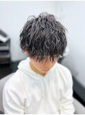 重めマッシュツイスパ