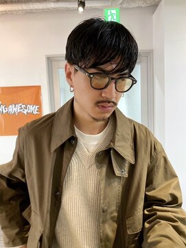 ルーム(Loom.) メンズマッシュ前髪ダウンスタイル