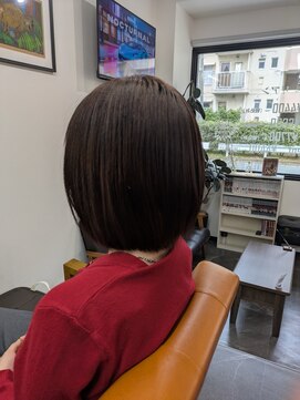 リアン 切りっぱなしボブ