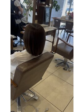 フォルテ 藤枝エピ店 秋に向けた艶カラー