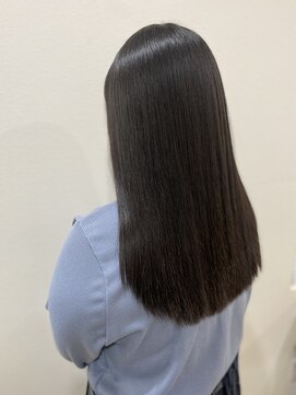 シャンティ(Shanti) 縮毛矯正専門店による縮毛矯正&髪質改善トリートメント