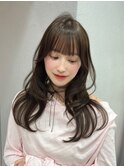 オリーブブラウン/レイヤーカット/透明感カラー/韓国ヘア