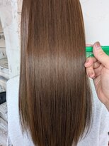 オートゥール(hair room Auteur)&nbsp;透明感艶感ストレート髪質改善カラーブラウン