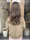 ロング×シックグレージュ×ゆるウェーブ1