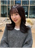 （ぱっつん前髪）顔周りカット韓国レイヤーくびれミディアム