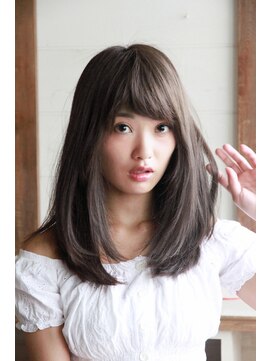 チョビー(Chobii) [chobii]表参道.青山☆小顔カット☆外国人風スタイル3218☆Yuki