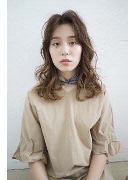 アンド(AND) ローレイヤー×ウェーブミディ