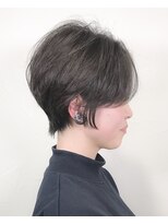 ウィロー(WILLOW)&nbsp;【WILLOW】ニュアンスカールのハンサムショート（井下貴史）