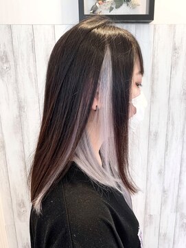 アッシュ 田無店(Ash) インナーカラー×ホワイト