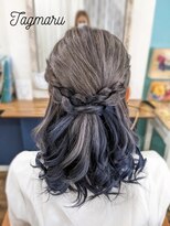 タグマル&nbsp;洋服にも◎ナチュラルハーフアップ☆