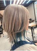 くびれボブ