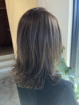 コクウ(COCU) ミディアムヘア