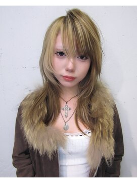 コードプラスリム(CODE+LIM) レイヤーカット/ミディアムヘア/デザインカラー/顔周りカット