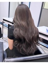 エイト アンバー 天神今泉店(EIGHT amber)&nbsp;韓国スタイル　グレージュ