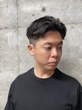 レンゲン(LENGEN) メンズパーマフェードバーバーツイスト理容室カット