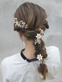 ヘアーメイクサロン ソエル(Sowelu)の写真/丁寧で崩れにくい高技術が好評！冠婚葬祭はもちろん、特別なお食事やイベントなど日常使いにも◎