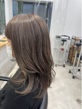 ロマリア 青山 南青山(Lomalia) 【Lomalia青山/Nami】#白髪ぼかし 透明感グレージュカラー