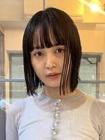 テクネ 天神大名(techne)&nbsp;天神大名顔周りレイヤーカットミディアムボブタッセルボブパーマ