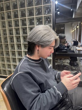 ホワイトシルバー