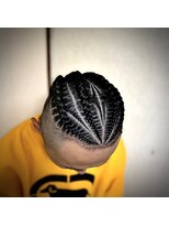 ノーム 横浜(NORM) デザイン コーンロウ