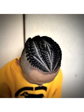 ノーム 横浜(NORM) デザイン コーンロウ