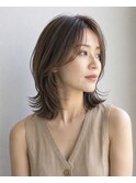 ミディアムレイヤー　白髪ぼかし　ハイライト　40代50代60代