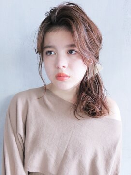 アイティー バイ アルバム 中野店(IT by ALBUM) サイド寄せアレンジ_外ハネボブアッシュブラウンネオウルフ_6675