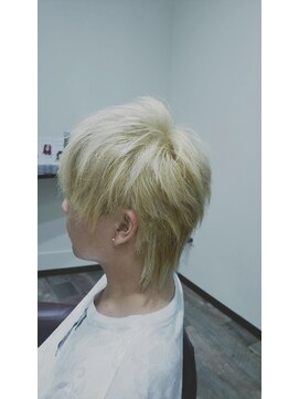 ジルチヘアー(Zilch hair) ホワイトカラー