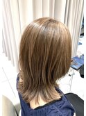キメすぎない大人のミルキーベージュ　【ヘルシースタイル】