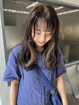 ネアー 新潟(NEER) イヤリングカラー◯レイヤーカット◯ブラウンカラー