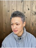 シルバー　ブリーチカラー