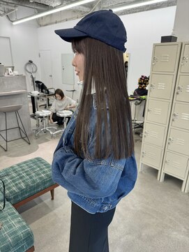 エルメ(Elme) オリーブベージュの赤み消しカラー★