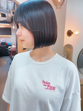 シビバイレボ(CIBI by revo) 地毛風カラー/ナチュラルレイヤーカット/ショートボブ[船橋]