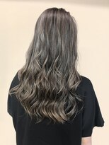 エヌ(enu)&nbsp;highlight×モノグレージュ×ロング