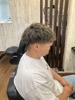 ライズヘアー(RISE HAIR)&nbsp;波巻きパーマ＋ハイライト