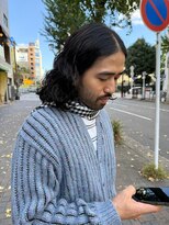 メンズパーマ　センター分け